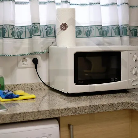 Precioso Apartamento En Primera Linea De Playa, Cerca Del Centro De La Ciudad Apartment Gijon