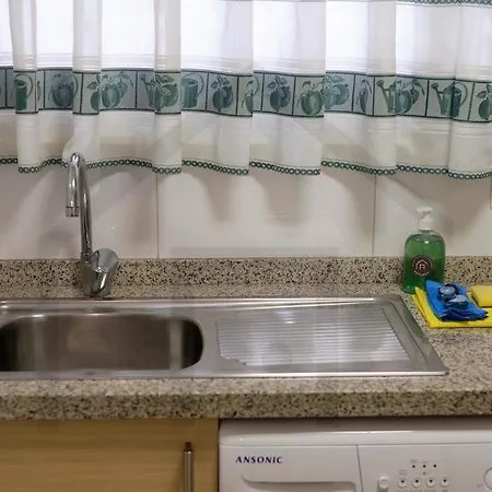Precioso Apartamento En Primera Linea De Playa, Cerca Del Centro De La Ciudad Gijon